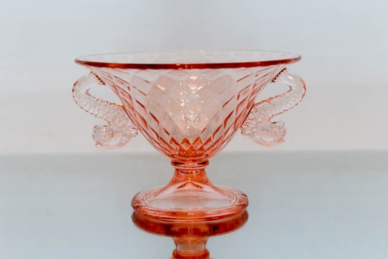 Fenton Pink Diamond Optic Dolphin Pedestal Vase 4.5'x6.5'