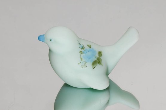 Fenton Blue Custard Hand Painted And Signed Song Bird With Blue Roses