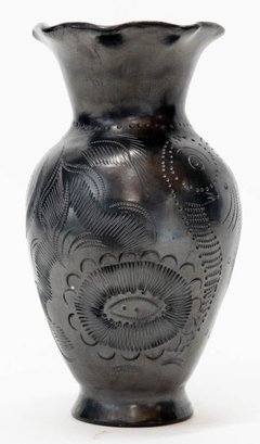 Barro Negro Black Clay Oaxaca Crimped Vase Unsigned