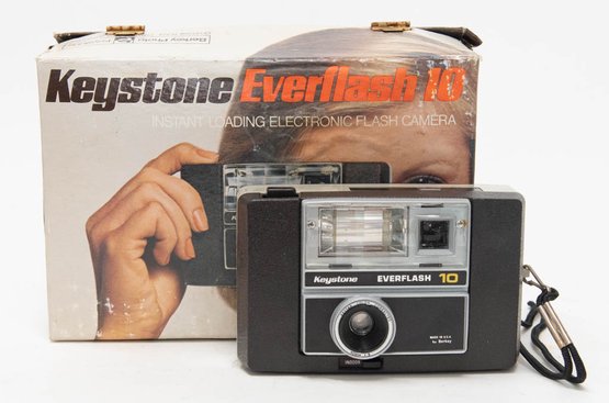 1973 Kodak Keystone Everflash 10 Camera In Original Box