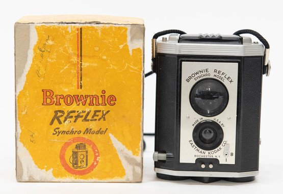 1942-1945 Kodak Brownie Reflex Synchro Model Camera In Original Box Made In U.S.A.