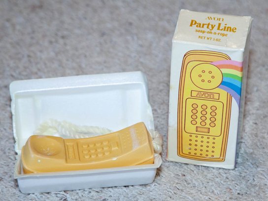 1982 Avon Yellow Party Line Soap On A Rope In Original Box
