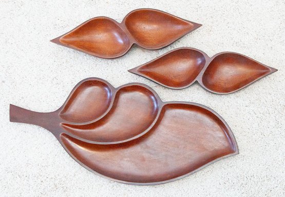 Carib Craft Mahogany Wood Leaf Tray And Nut Bowls