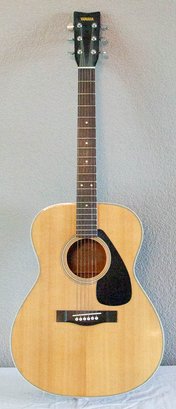 Yamaha SJ-180 Guitar