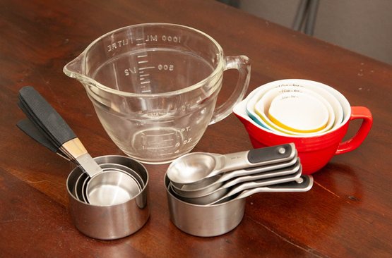 Lot Of Measuring Cups