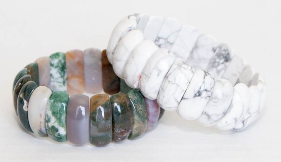 White Howlite And Multicolor Stone Stretch Bracelet
