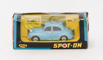 Spot-on Morris Minor 1000 With Steering Scale Model Car 3.5'