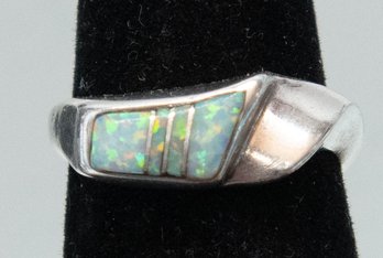 Sterling And Opal Ring Size 7 4.33g