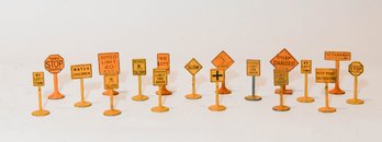 1.5' Die Cast Road Signs Including Tootsietoy