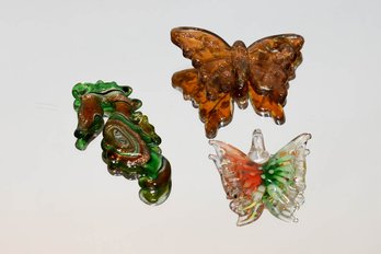 Lot Of 3 Blown Glass Necklace Pendants Butterflies And Seahorse