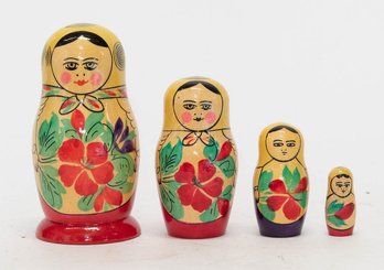 4 Pc. Russin Nesting Dolls