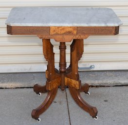 American Mid-Victorian Walnut And Burl Parlor Table. Circa 1870-1880 *Appraised