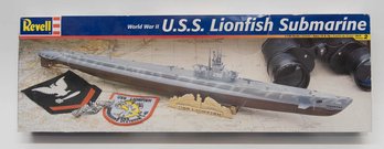 2004 Revell WWII U.S.S. Lionfish Submarine 1:80 Model Kit