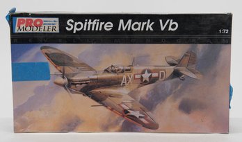 1997 Spitfire Mark Vb 1:72 Model Kit