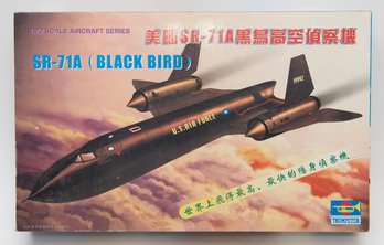 Trumpeter SR-71A Black Bird 1:72 Model Kit