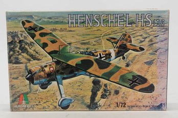 Italaerei Henschek HS 126 1:72 Model Kit