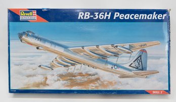 1997 Revell RB-36H Peacemaker 1:72 Model Kit
