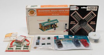 HO And Train Set Accessories