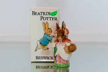 1981 Beswick Beatrix Potter Mrs. Rabbit 3.75' With Original Box