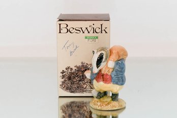 Beswick Beatrix Potter Tommy Brock 3'