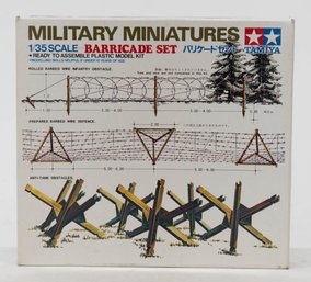 Tamiya Military Miniatures Barricade Set 1:35