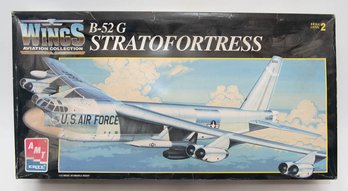 1994 AMT ERTL B-52G Stratofortress 1:72 Model Kit