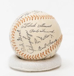 1962 Pittsburgh Pirates Team Autographed Baseball Including Roberto Clemente(possibly Facsimile Signatures)