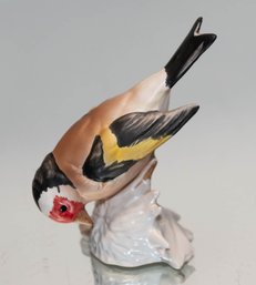 Goebel Porcelain European Goldfinch  Figurine W. Germany