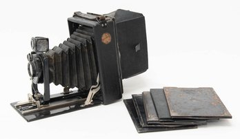 Vintage Lot Of Flip Flash And Polaroid Film