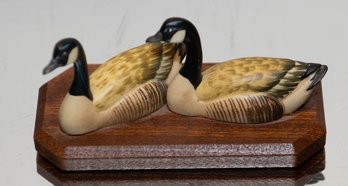 ANRI Wildlife Collection Hand Crafted And Painted Signed  'eastern Large Canada Goose' Italy