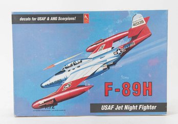 Hobby Craft F-89H USAF Jet Night Fighter Model Kit 1:72 *AS IS*