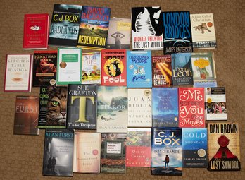 Lot Of Books Including Dan Brown, David Baldacci, Michael Crighton, Joan Didion, Sue Grafton