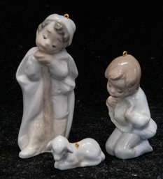 Lladro Porcelain Miniature Holy Shepards Ornament Set