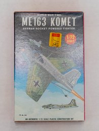 1974 WWII ME 163 Komet Model Kit 1:72 New In Box