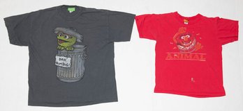 2009 Sesame Street Oscar The Grouch And 2005 Muppets Animal Graphics T-shirts