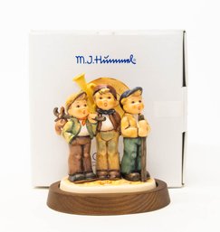 1996 Hummel Goebel ' Traveling Trio' Porcelain Figurine On Stand With Box