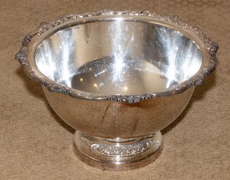 Very Large Heritage 9445 Silver Plate Punch Bowl