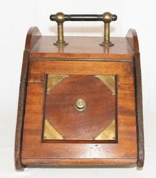 19th Century English Victorian Walnut Coal Scuttle