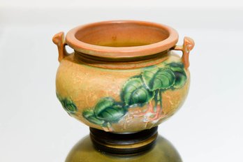 1938 Roseville Pottery Fuchsia  Jardiniere  645-3