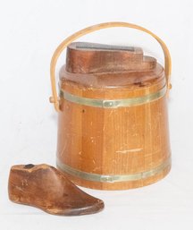 Antique Colonial Pine Wooden Shoe Shine Bucket And Wooden Shoe Mold