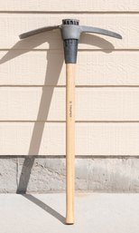 Truper Wood Handle Pick Axe