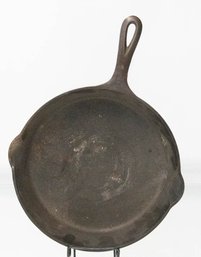 Griswold #9 Cast Iron Skillet