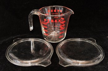 Pyrex Glass 2 Cup Measuring Cup And 6' Glass Lids
