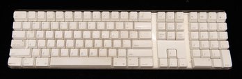 Apple Wireless Keyboard Model A1016