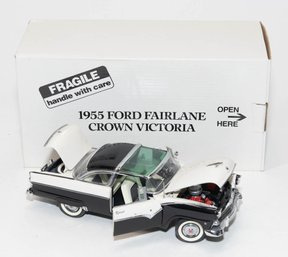 1993 Danbury Mint 1955 Ford Fairlane Crown Victoria