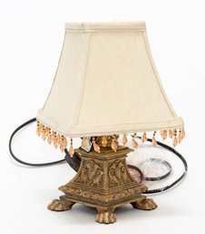 Distinctive Accents Lions Foot Mini Lamp New In Box (Suggested Retail $17.00)