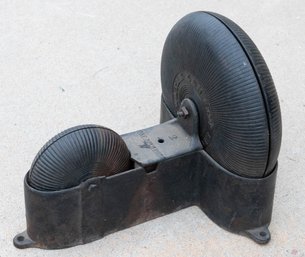 Pre WWI Side Duel Wheel Cast Iron Pig & Shout Oiler Greaser