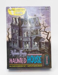 1995 The Addams Family House Model Kit