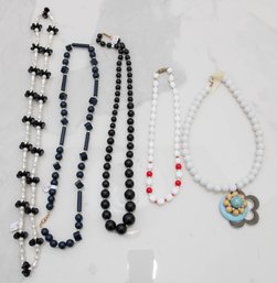 Black White And Navy Blue Beaded Necklaces