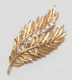 Vintage Signed Gerry's Gold Tone Leaf Brooch